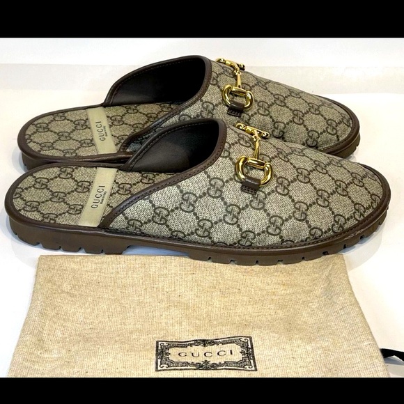 $990 Gucci monogram horsebit sandals - Picture 2 of 12